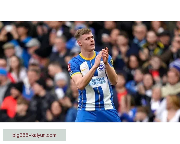 德怀特·麦克尼尔闪耀英超赛场，持续表现亮眼助球队再添胜利