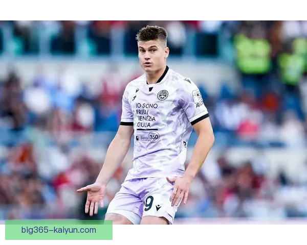 拉什福德英超数据持续提升，近期状态回暖，成为曼联进攻的重要一环。